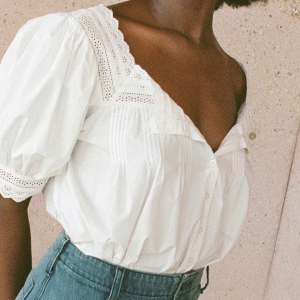 DOEN TRIESTE TOP -- POWDER NWT